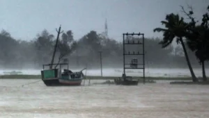 Cyclone Dana Approaches: Evacuations and Preparations Underway in Odisha and West Bengal