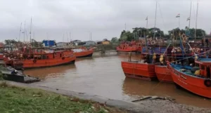 Cyclone Dana Approaches: Evacuations and Preparations Underway in Odisha and West Bengal