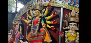 The Rise of Toxic Work Culture: Bengaluru Man Attends Client Meeting During Durga Puja Pandal Visit