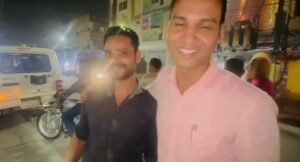 Heartwarming Reunion: DSP Finds Vegetable Vendor Who Showed Him Kindness 14 Years Ago